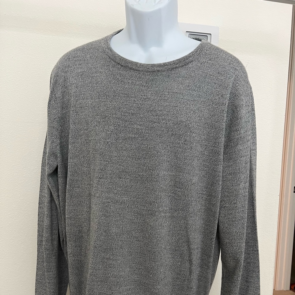 J crew 100% Merino Wool Large Tall Crew Neck